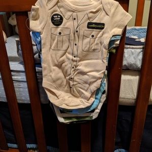 Childrens place 5 onesies